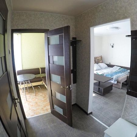 Уютная Квартира Со Свежим Ремонтом Odesa Exterior photo